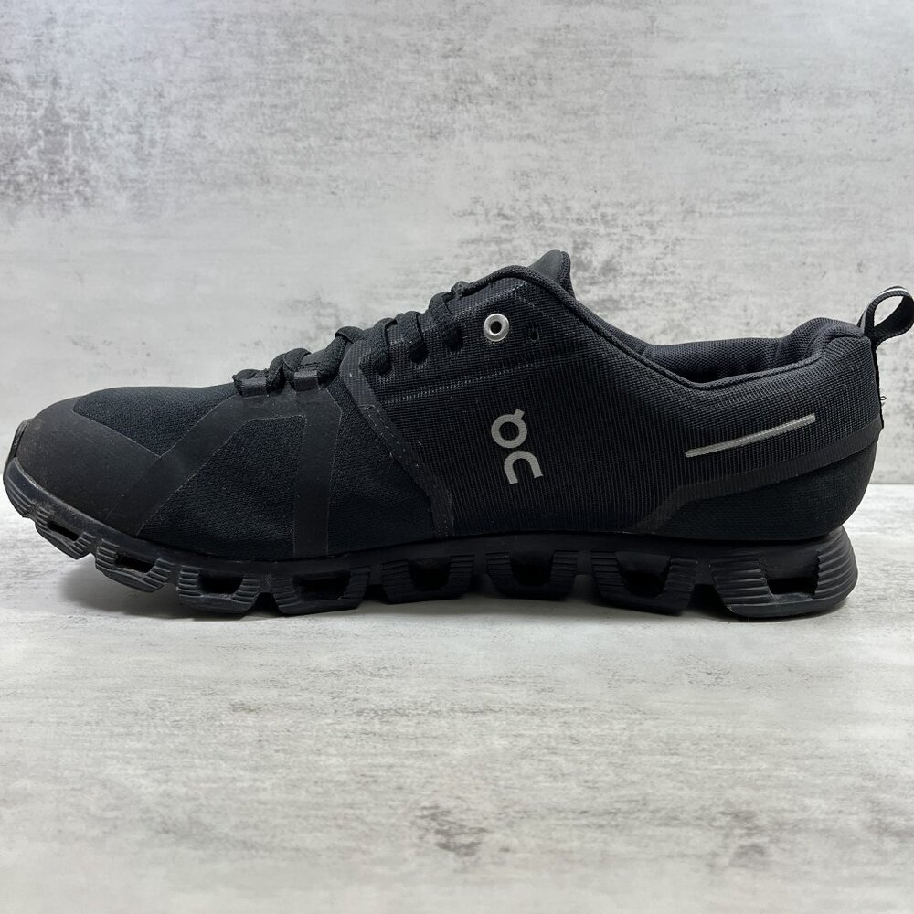 On Cloud 5 Waterproof Running Shoes - Men's Size 13 - Picture 5 of 11